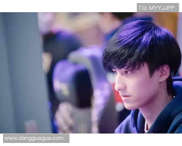 dota比赛手机-DOTA比赛中的手机角色与挑战-dota比赛手机